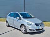 Mercedes-Benz B 180 NGT BlueEFFICIENCY - - Mercedes-Benz B 180: Ngt
