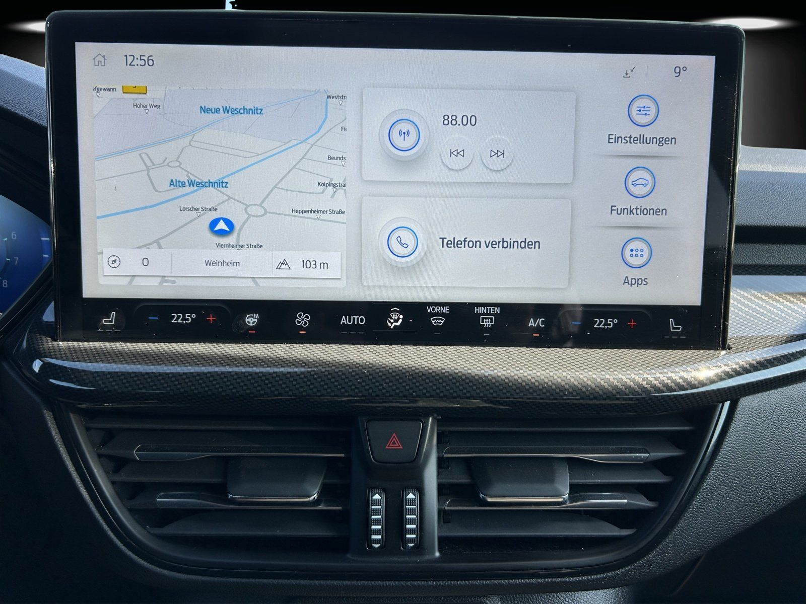 Fahrzeugabbildung Ford Focus 1.0 EcoBoost MHEV ST-Line X