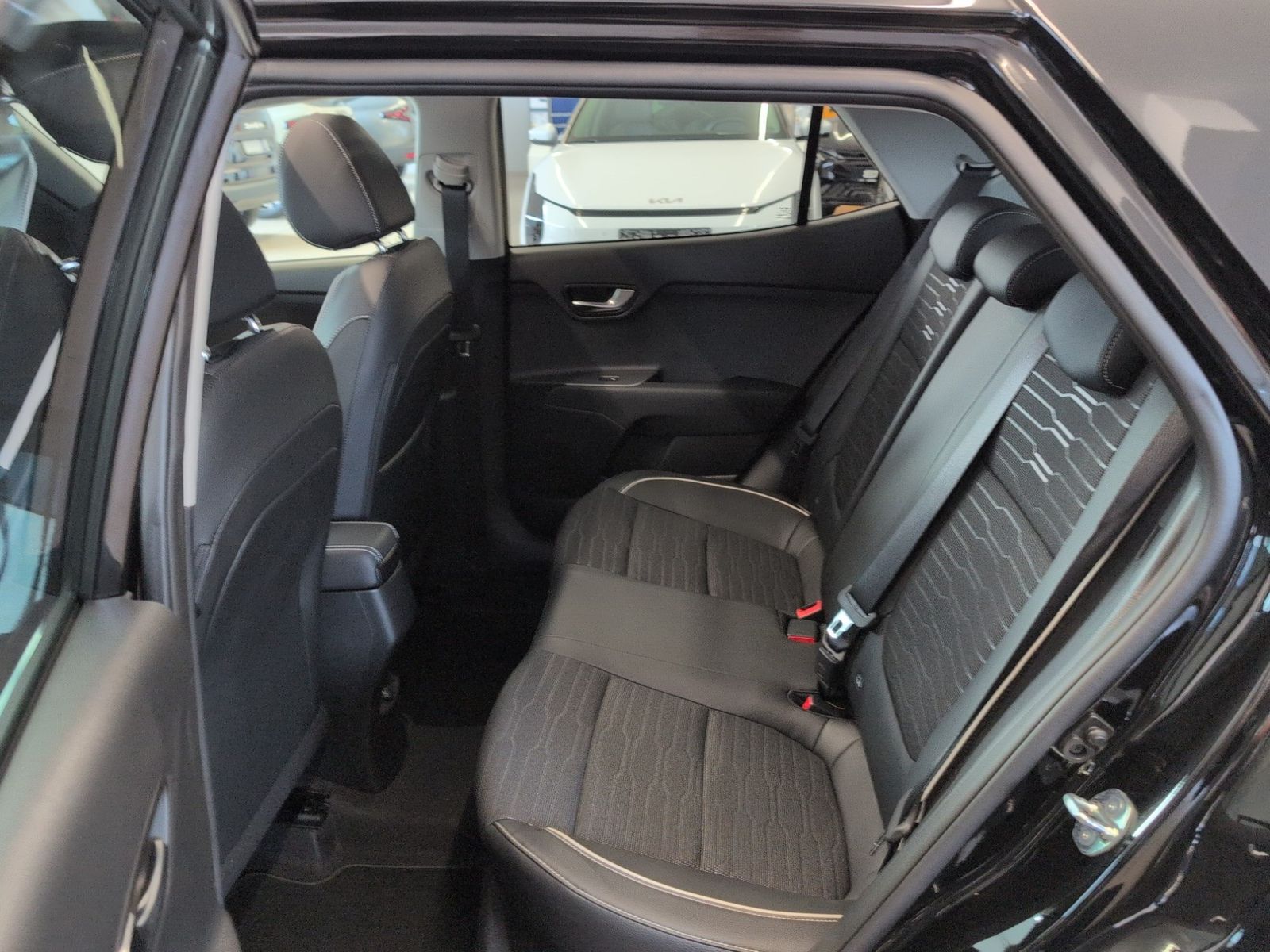 KIA Stonic  1.0 T-GDI 100 48V DCT GT-Line Technologie – Bild 10