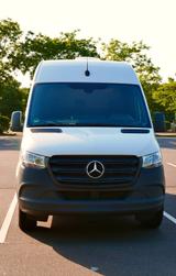 Mercedes-Benz Sprinter - Wohnwagen & Wohnmobile in Köln