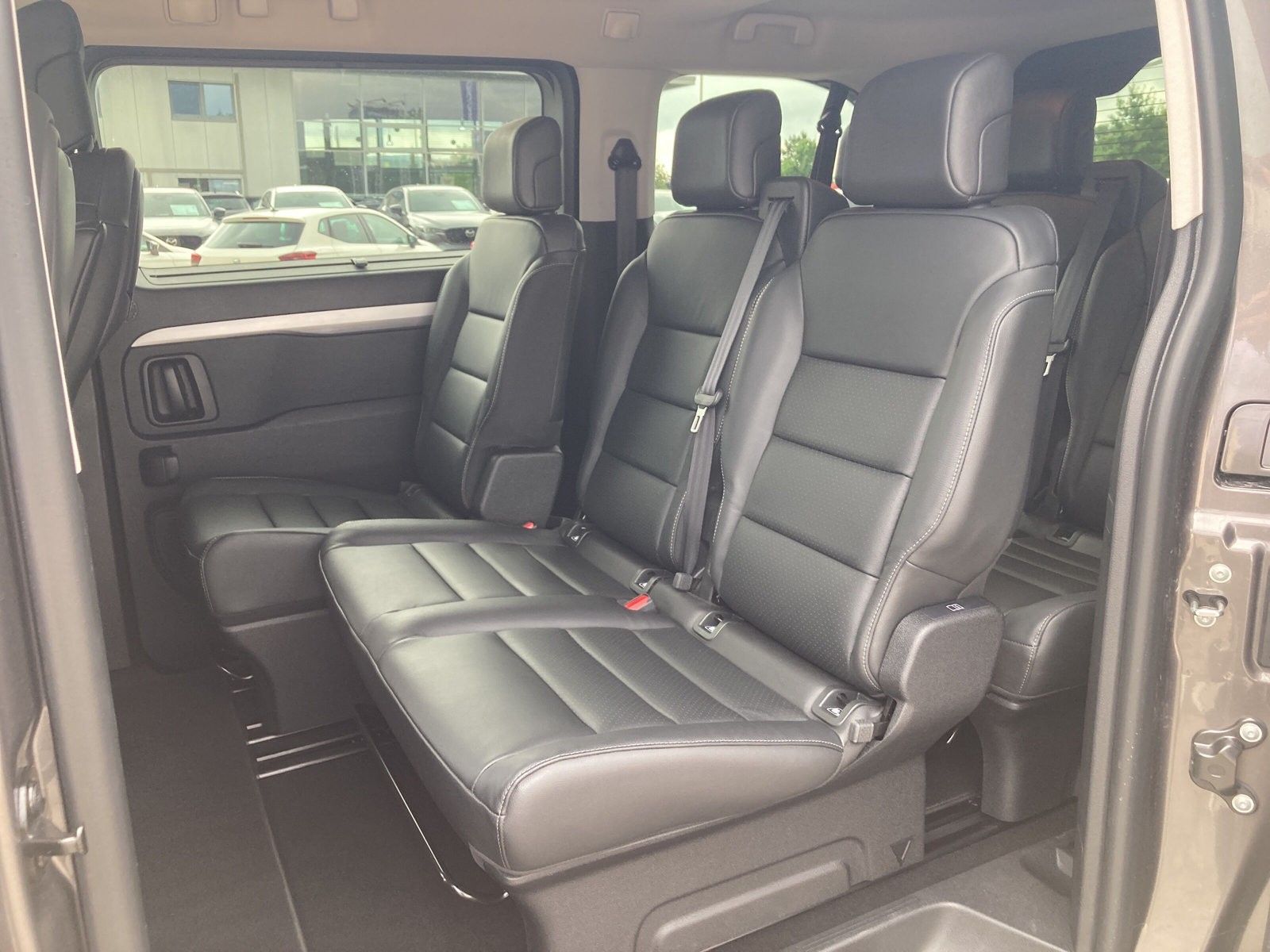 TOYOTA Proace Verso 2.0 D-4D L1 Team D AUTOMATIK / LEDE - Image 12