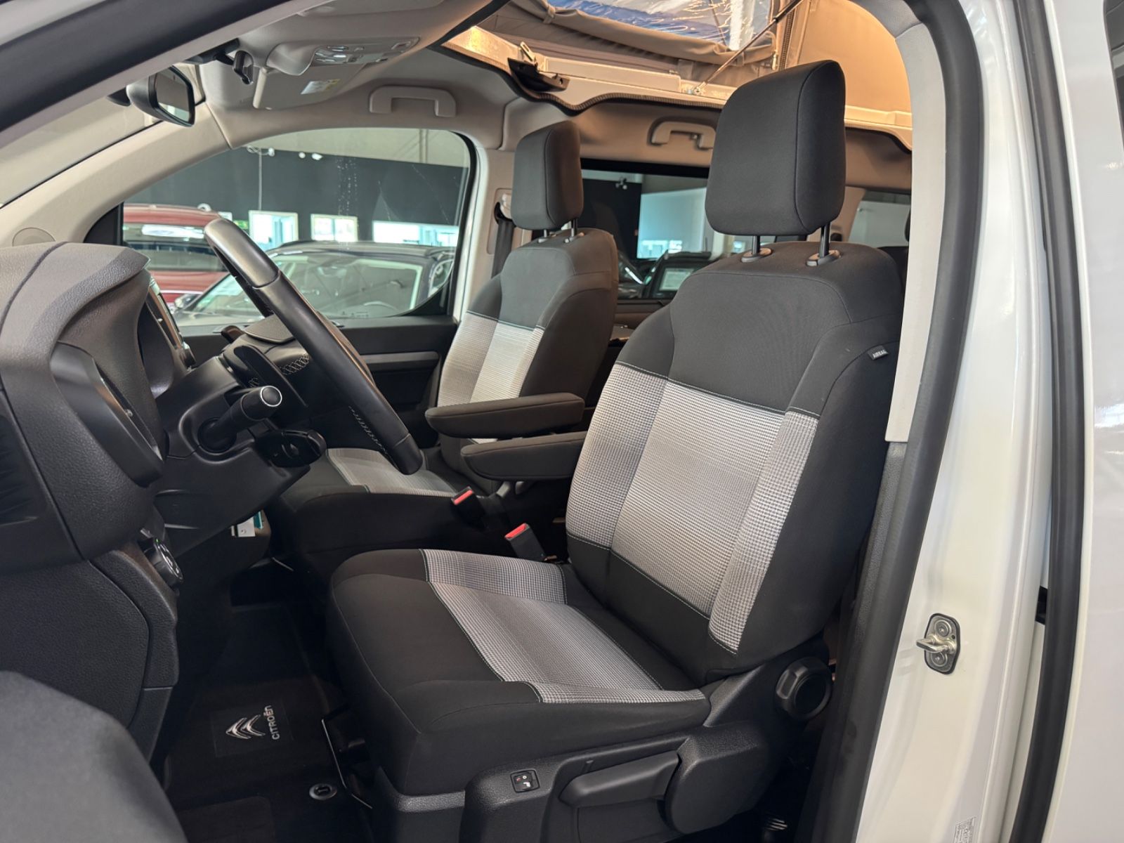 Fahrzeugabbildung Citroën Dethleffs / Pössl Campster ACC AHK WEBASTO KÜCHE