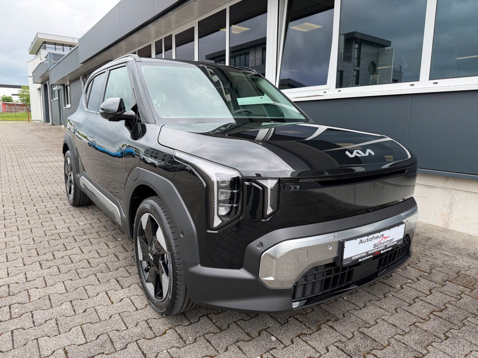 Fahrzeugabbildung Kia EV2 42.2 5S EARTH WIC TEC DWP DES