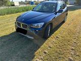 BMW BWW X1 sDrive18i - BMW X1 mit Benzin-Antrieb: Limousine