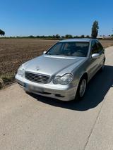 Mercedes-Benz Mercedes C220 CDI - Mercedes-Benz C 220 aus 2002: Cdi