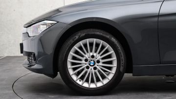 BMW 320 - 6