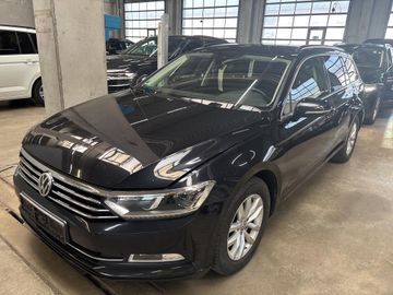 Volkswagen Passat Variant - 1