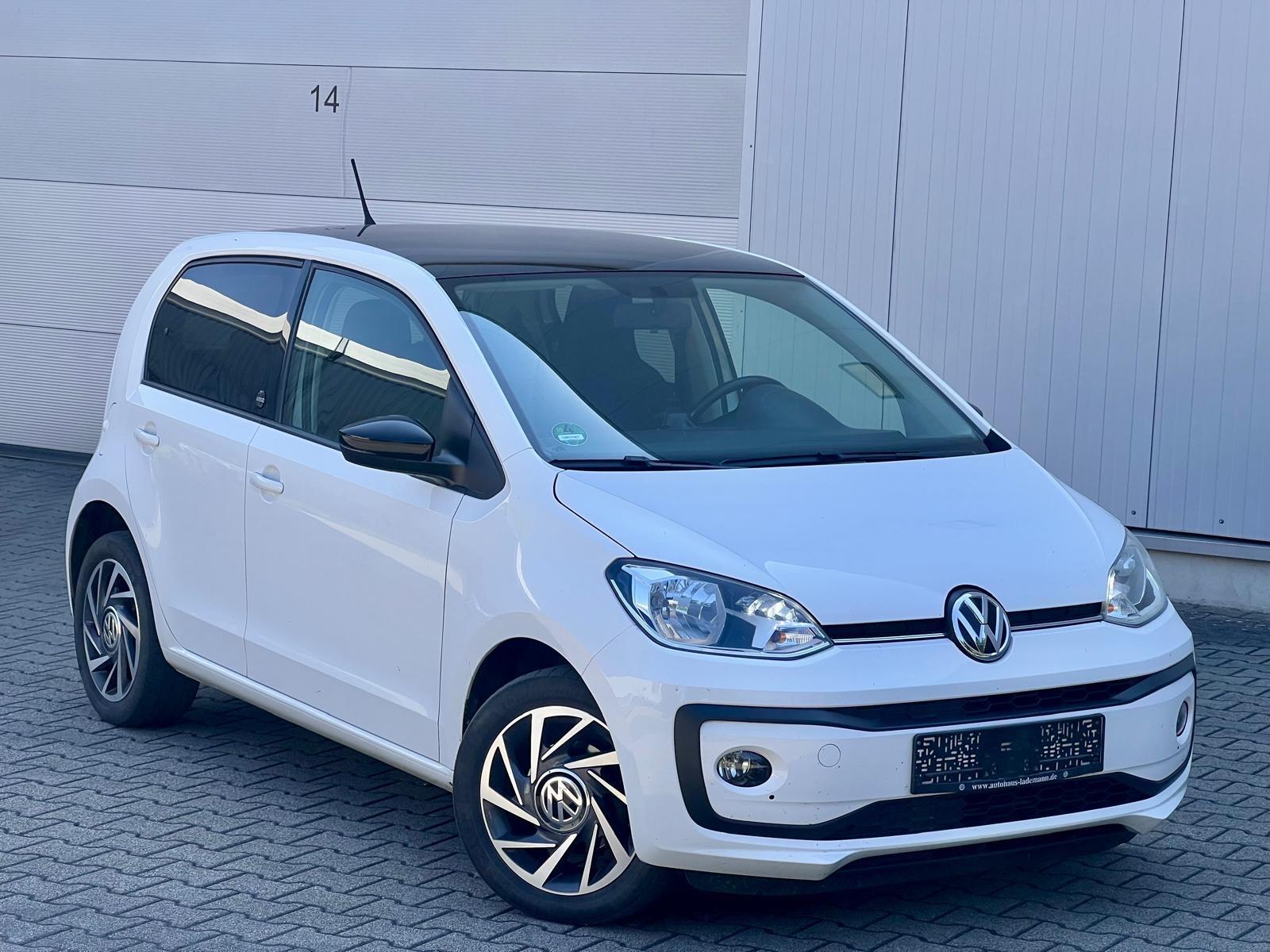 Volkswagen up! sound up!