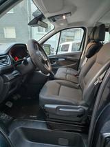 Nissan NV300 - graue Nissan NV300