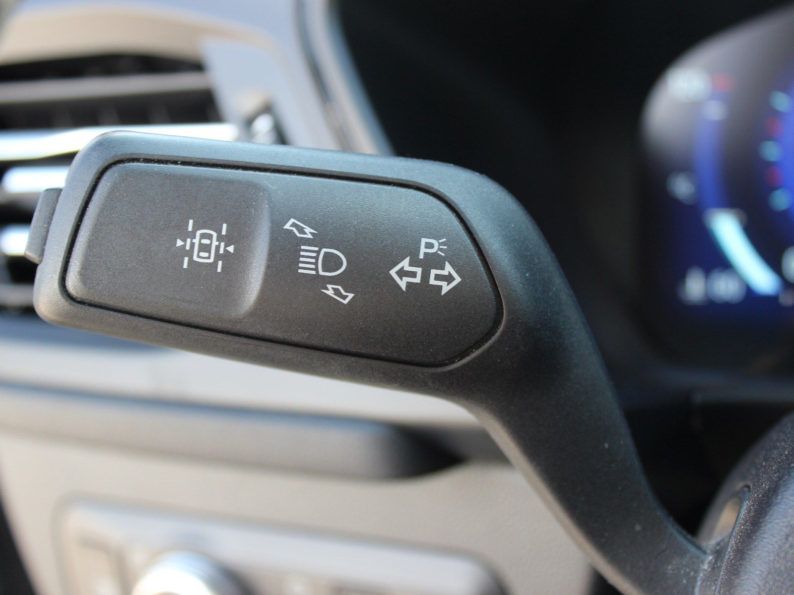 Fahrzeugabbildung Ford Kuga Plug-In Hybrid ST-Line 2,5 Duratec