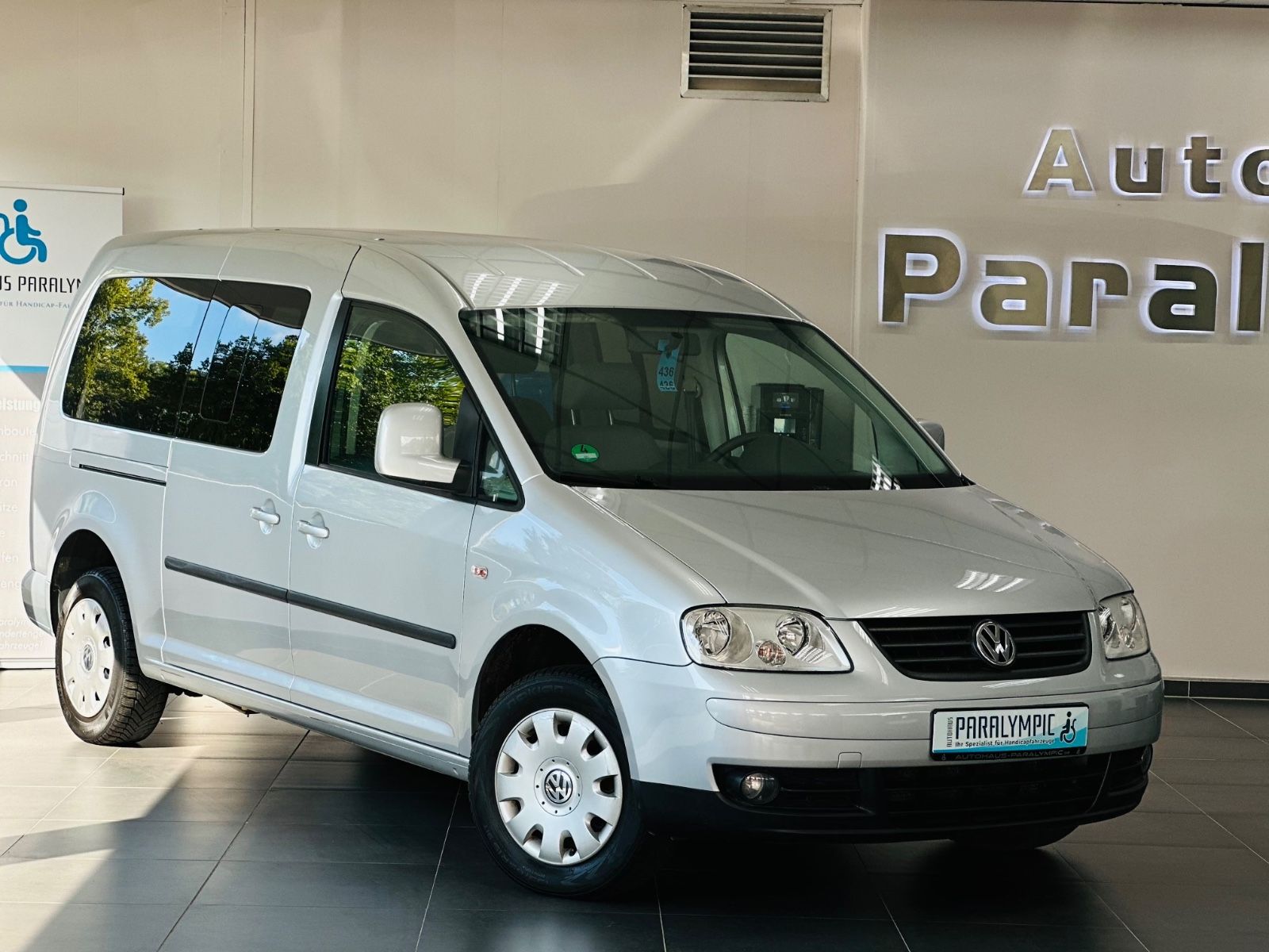 Caddy Maxi Life 1.9 TDI Behindertengerecht-Rampe