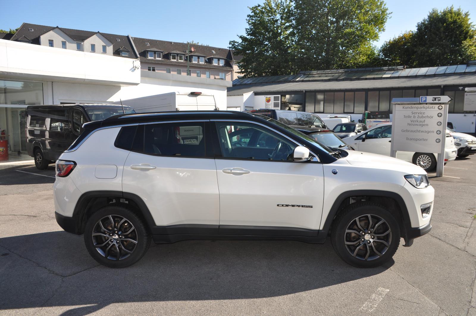 Jeep Compass Opening Edition 4WD