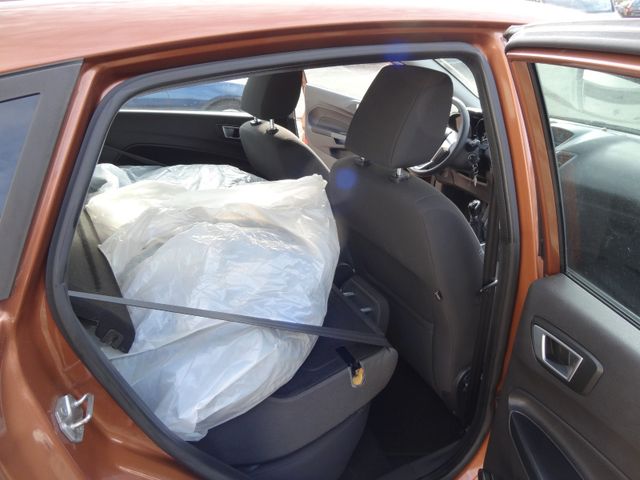 Fahrzeugabbildung Ford Fiesta Sync Edition/1.Hd/Klima/SitzH/PDC/60TKM/