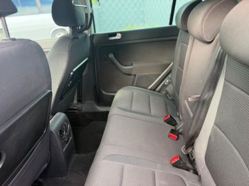 Volkswagen Golf - 8
