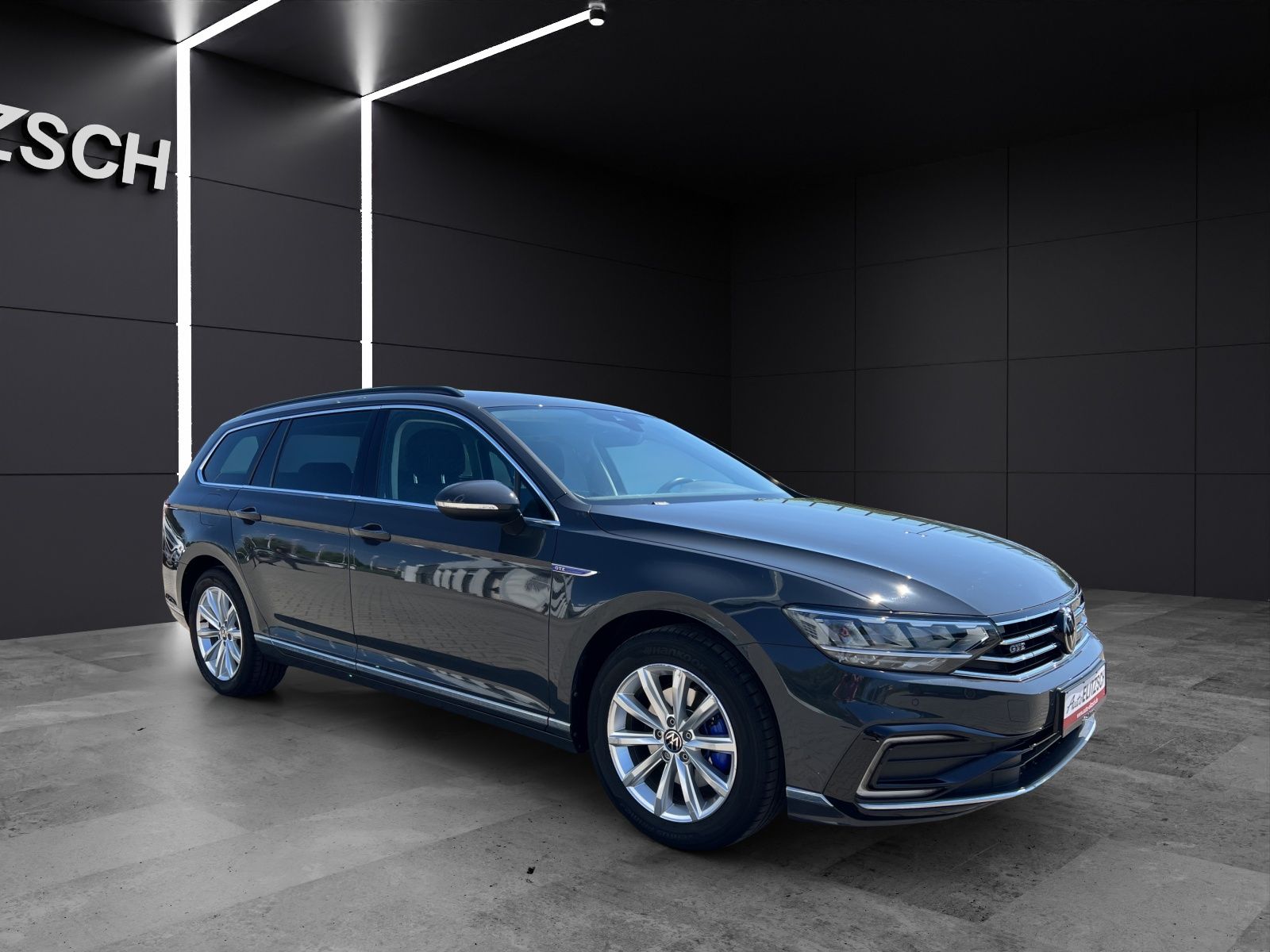 Fahrzeugabbildung Volkswagen Passat Variant GTE LED Navi ACC RFK SH LM