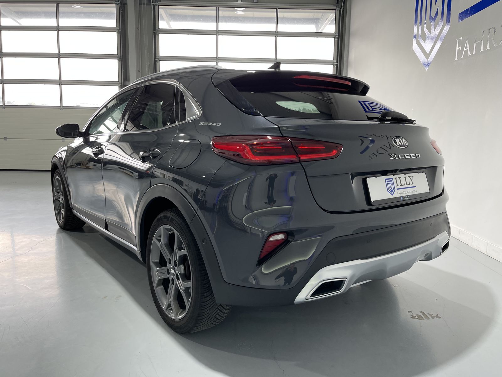 Fahrzeugabbildung Kia XCeed Launch Edition 1.4 GDI*LED*Leder*Cam*Navi*