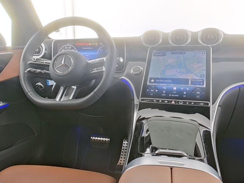 Mercedes-Benz GLC 300 de 4M AMG+AHK+FAHRASSI+DISTR+MEMORY+WI-P
