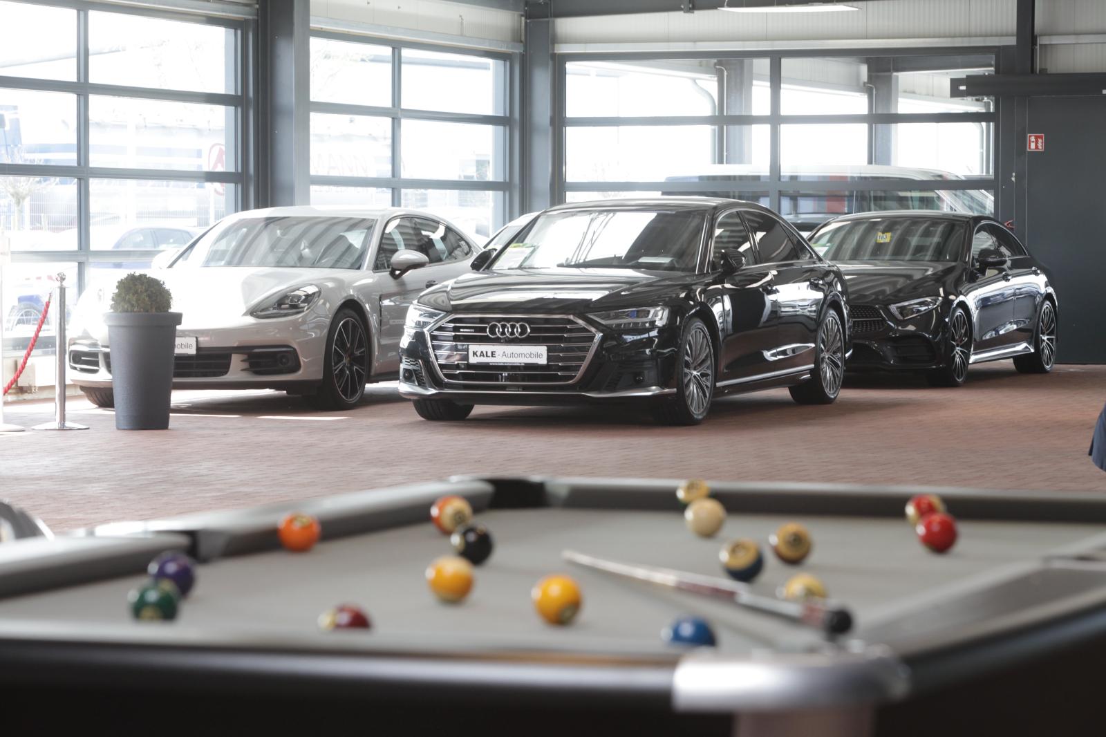 showroom-image-top