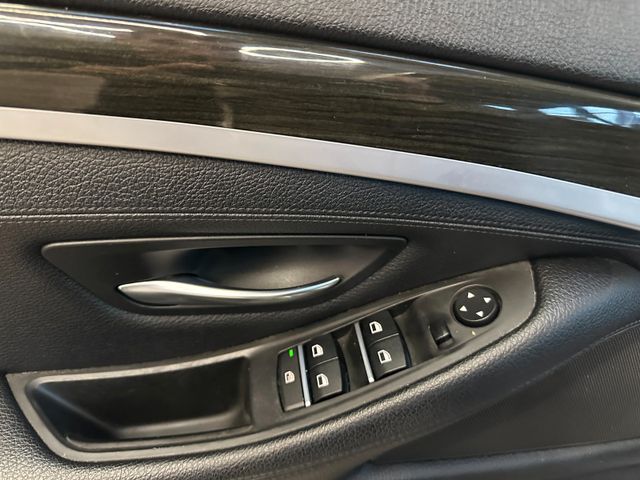 BMW 530 d xDrive *1.Hd*SoftClose*M-P.*Luxury*