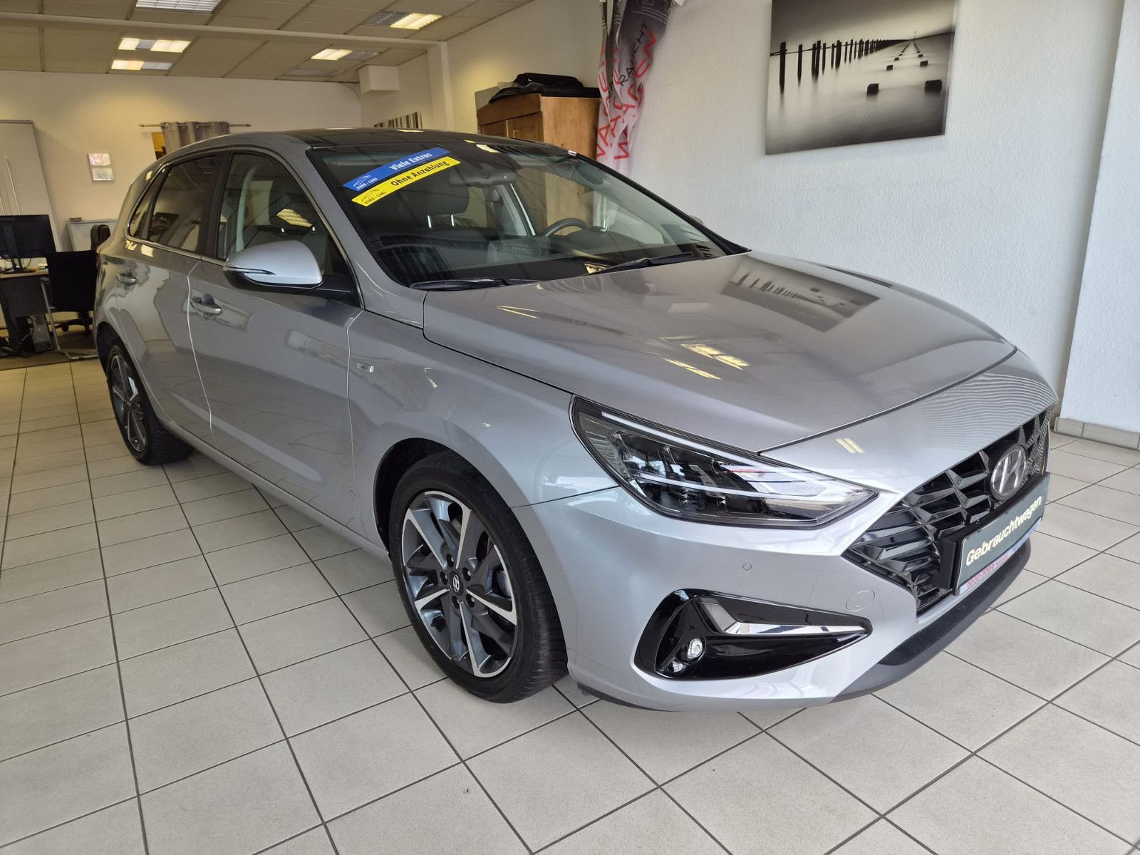 Fahrzeugabbildung Hyundai i30 Prime Mild-Hybrid / KAMERA / 1. HAND