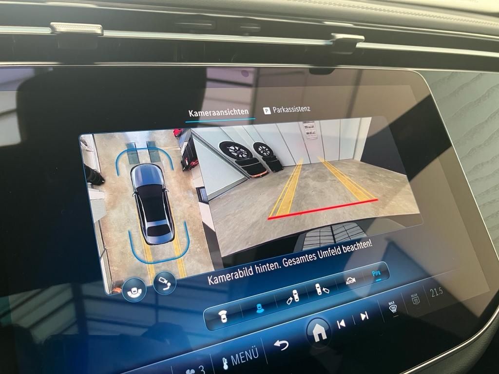 Fahrzeugabbildung Mercedes-Benz E 300 e Limousine +EDITION-AMG+AHK+20''Zoll+PANO