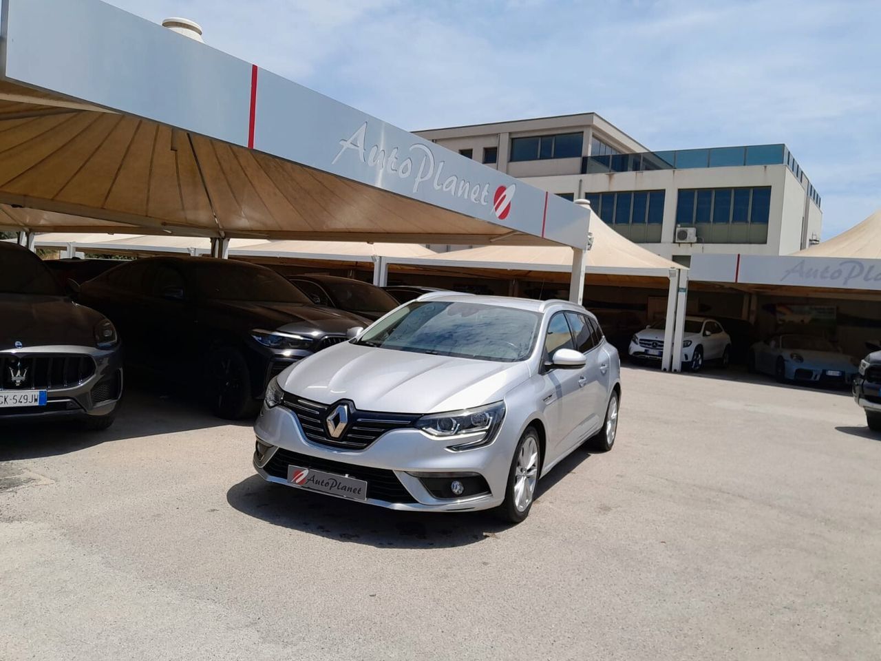 RENAULT ANDERE