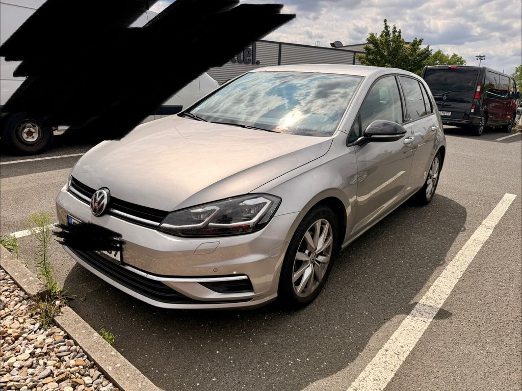 Image of Volkswagen Golf