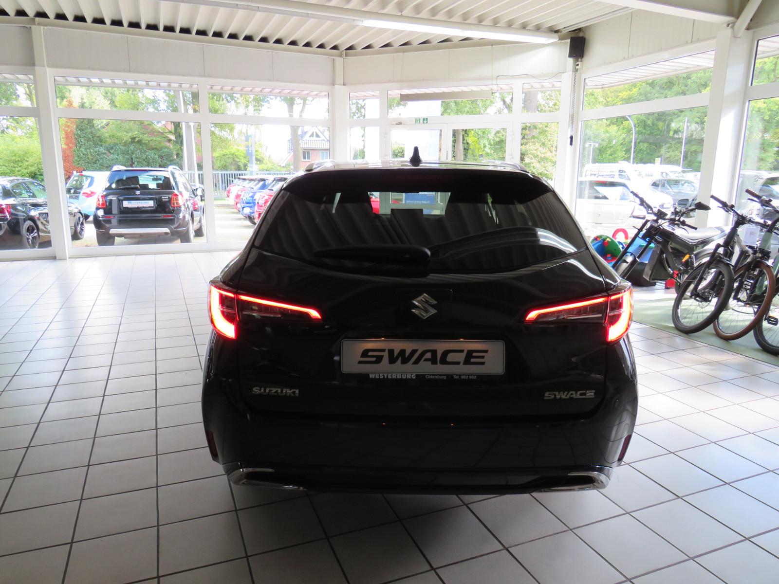 Suzuki Swace 1.8 Comfort + CVT