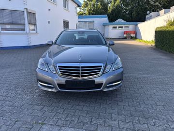 Mercedes E 250 - 12