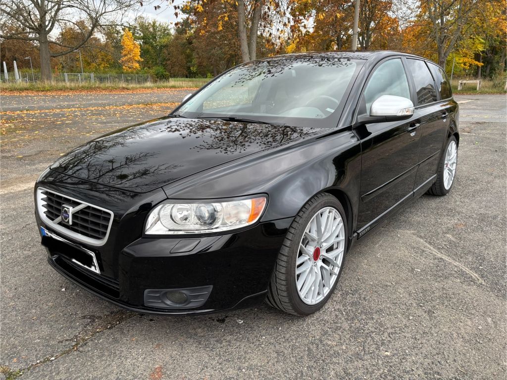 Volvo V50