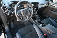 Fahrzeugabbildung Volvo XC40 T5 Recharge R-Design*360°*STDHZG*PANO*