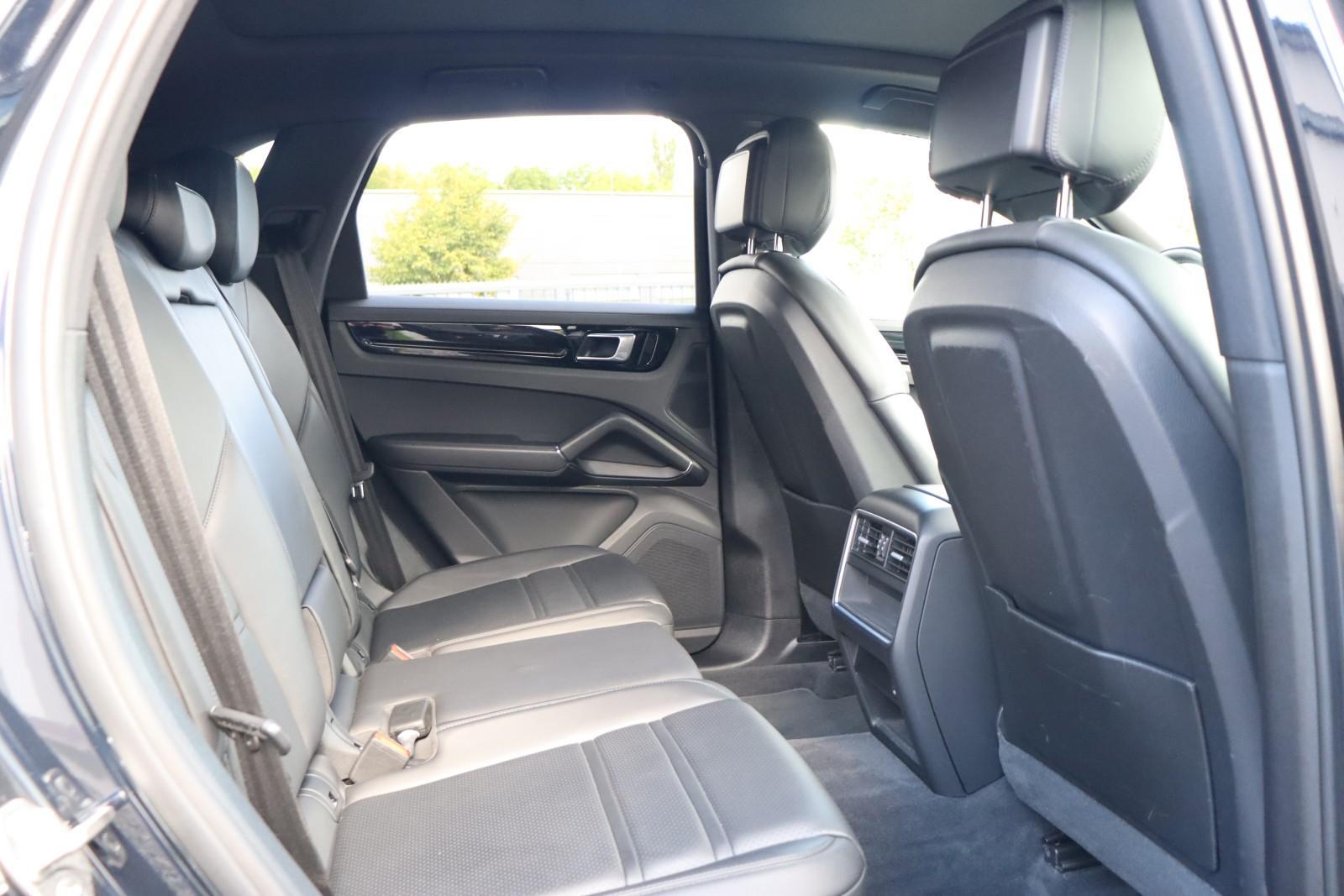 Porsche Cayenne S +LUFT+PANO+LED+ASSISTENZ+LENKUNG-HINTE