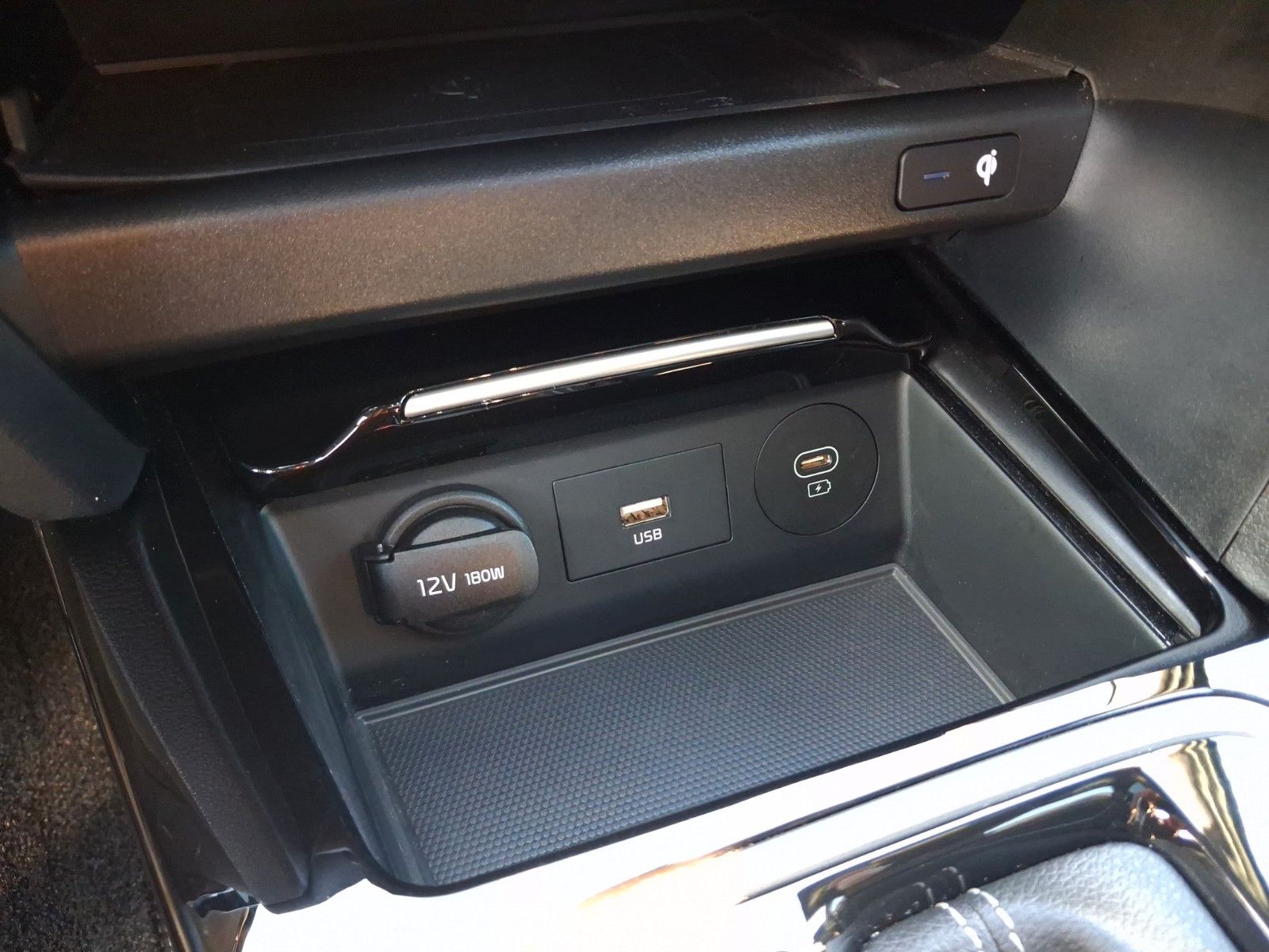 Fahrzeugabbildung Kia cee'd / Ceed GT line Pano LED Leder Navi uvm.