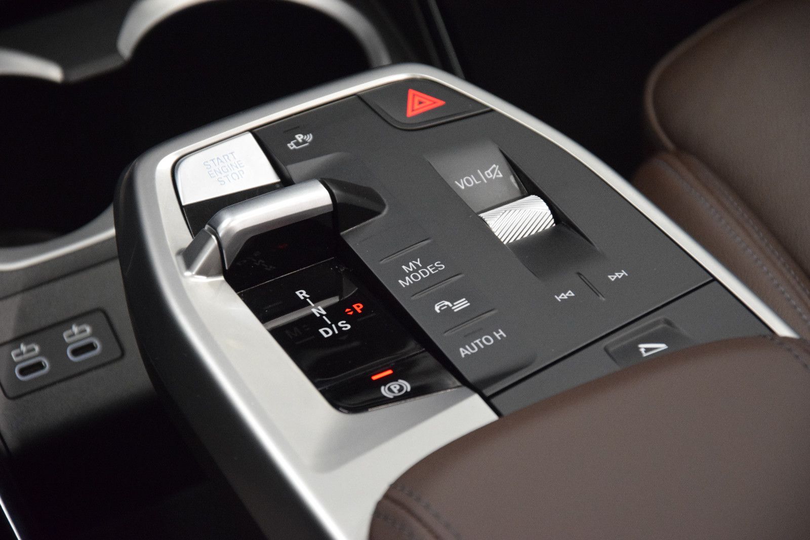 Fahrzeugabbildung BMW X1 23d xDrive M Sport Leder HuD Pano NP: 73.030€