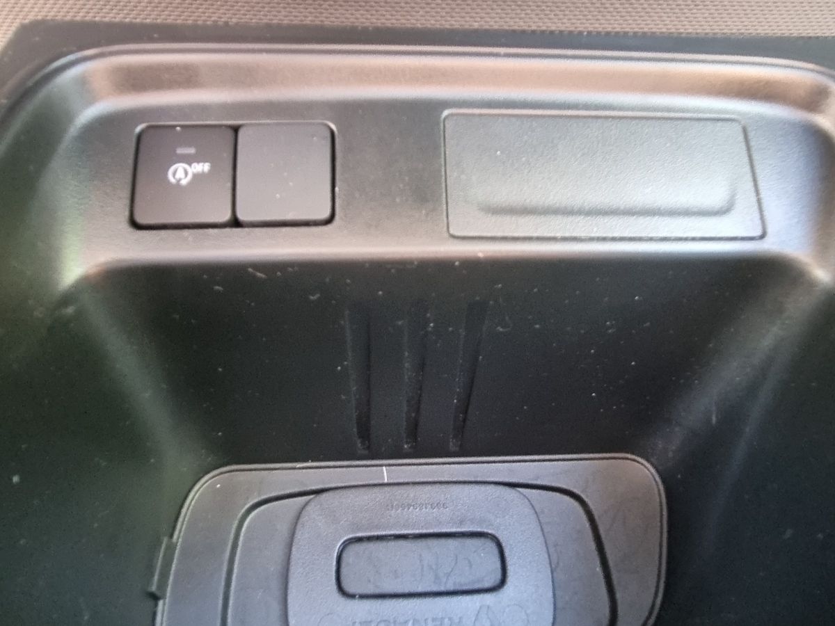 Fahrzeugabbildung Renault Twingo ZEN SCe 65