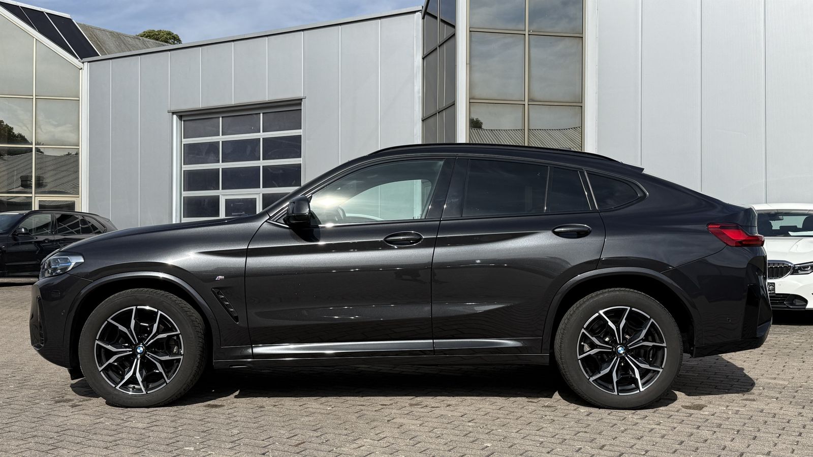 BMW X4 xDrive20d M Sport Laser LC Prof AHK HUD Ka foto 5