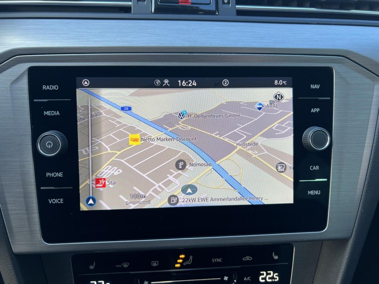 Volkswagen Passat Variant - Bild 12