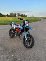 KTM 690 smcr  - SUPER MOTO