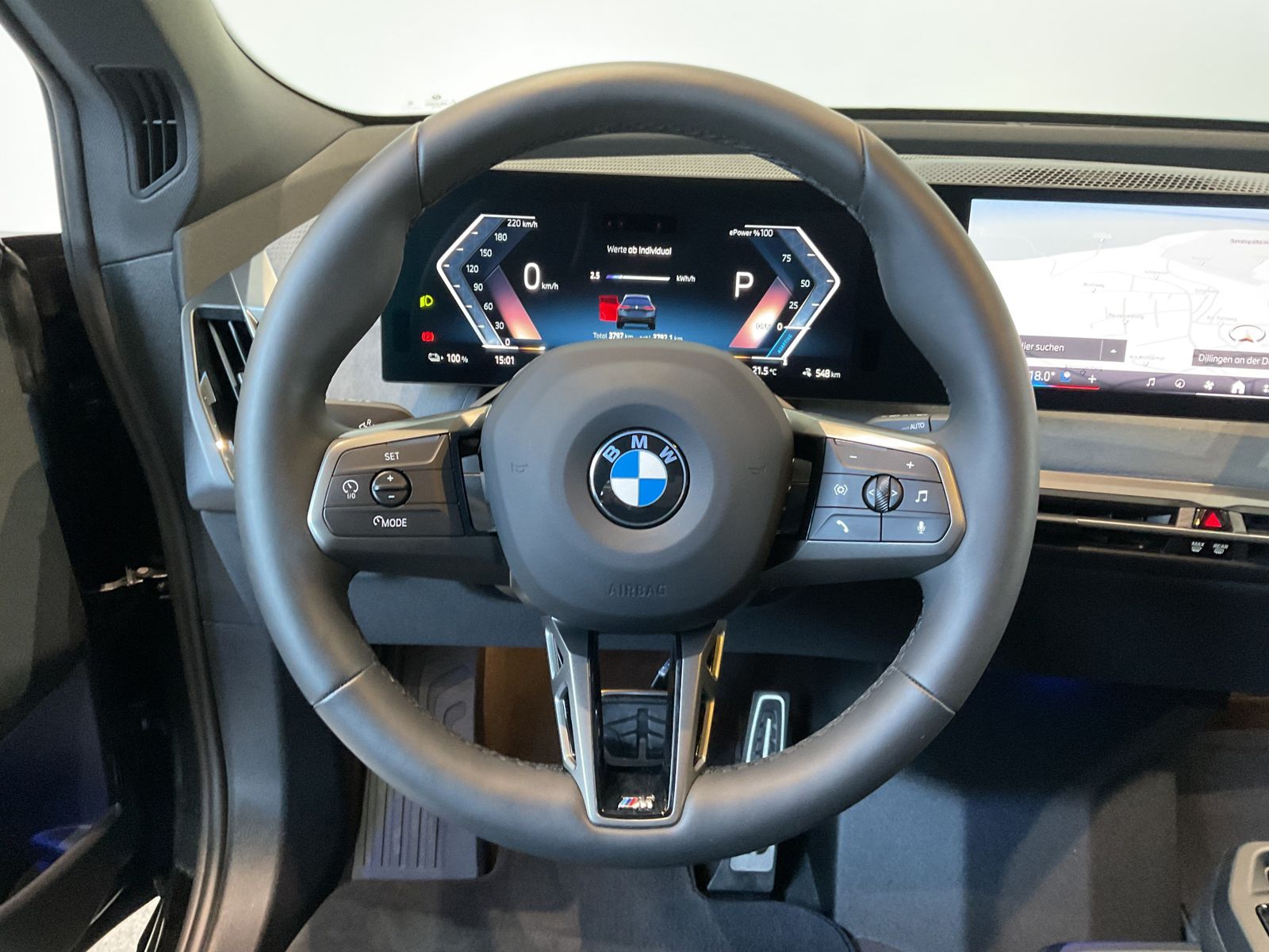 Fahrzeugeinzelansicht 8 Fahrzeugabbildung BMW iX xDrive60 |2-Achs Luftfed. |Sitzbelüft. |M Spo