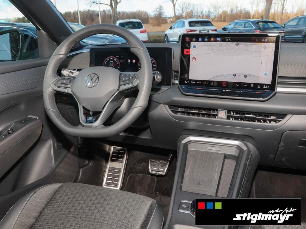 Volkswagen T-Roc R-Line 1.5 eTSI Matrix ALU-20´ Park-Assist foto 5