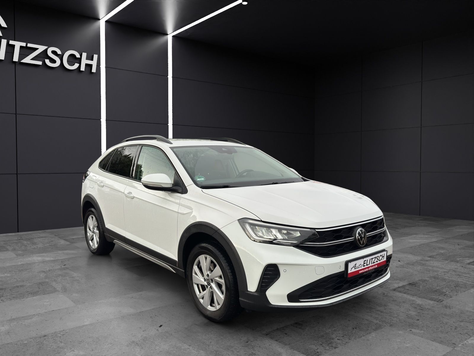 Fahrzeugabbildung Volkswagen Taigo Life TSI LED SH DAB+ PDC