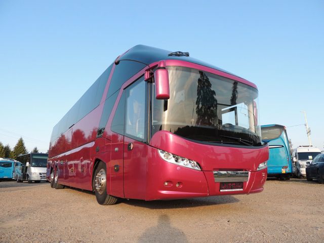 Neoplan STARLINER