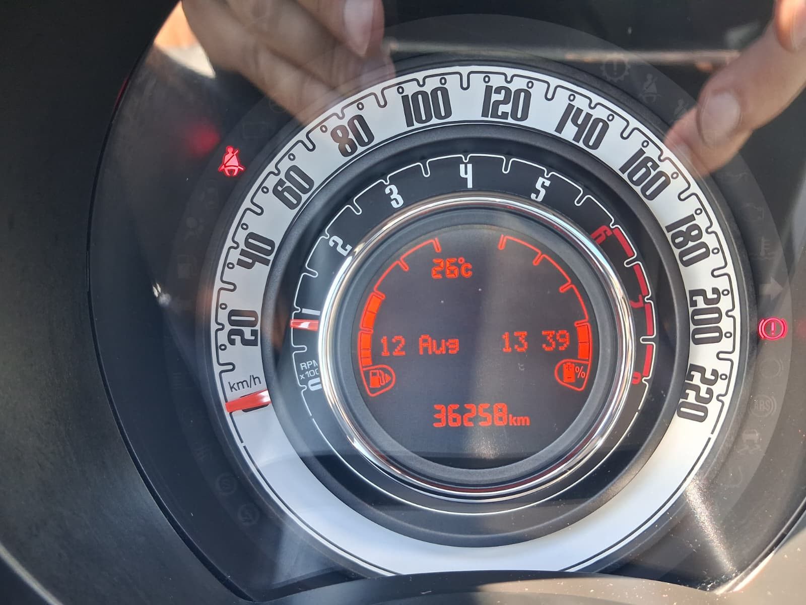 Fahrzeugabbildung Fiat 500 Dolcevita Hybrid
