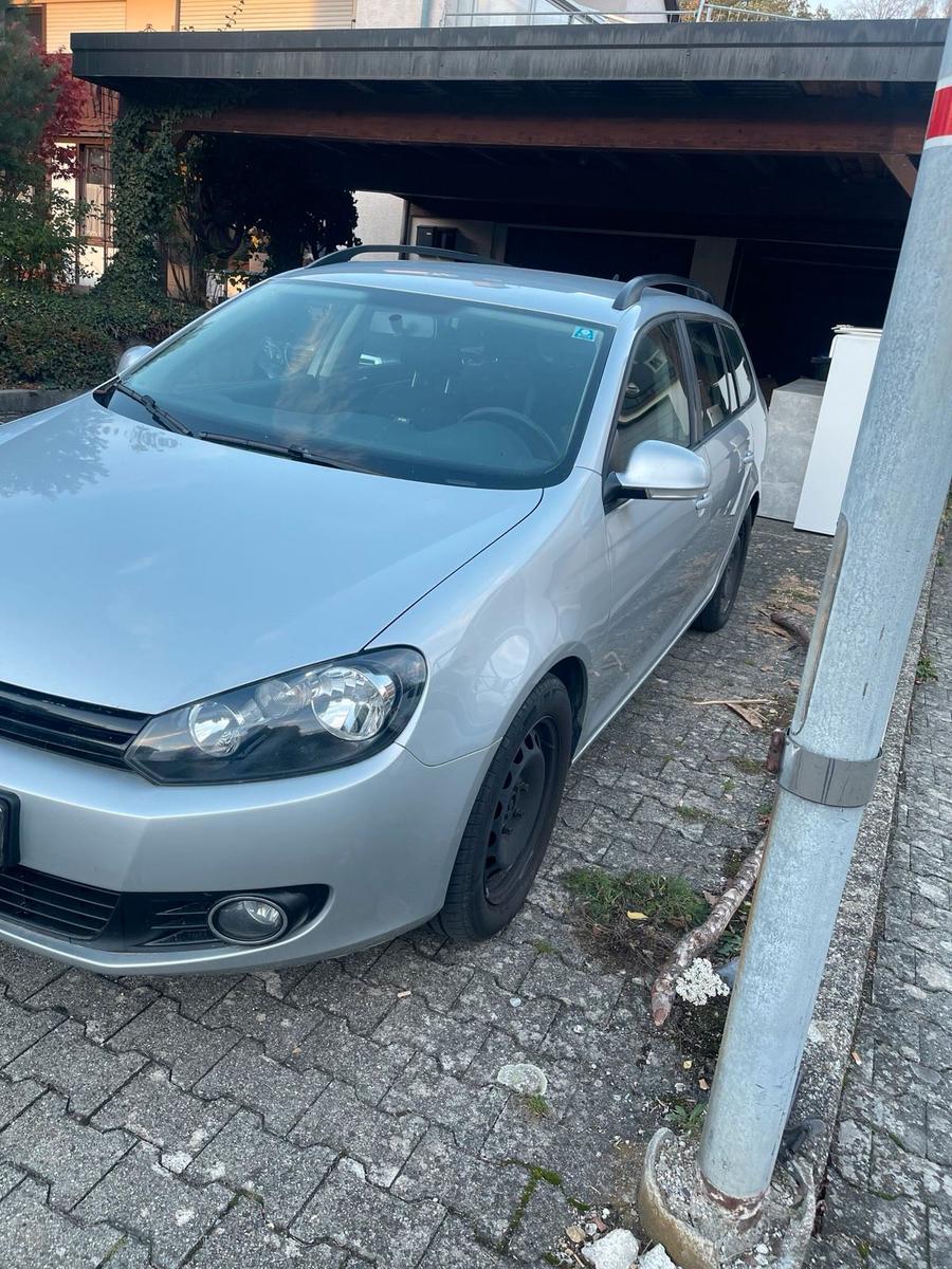 Volkswagen Golf 2013 — interior