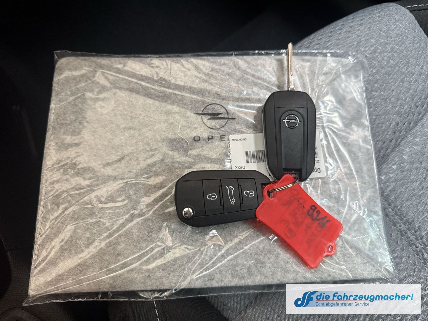 Fahrzeugabbildung Opel Corsa-e *SHZ 11KW Wärmepumpe Alu*Digitales Cockp
