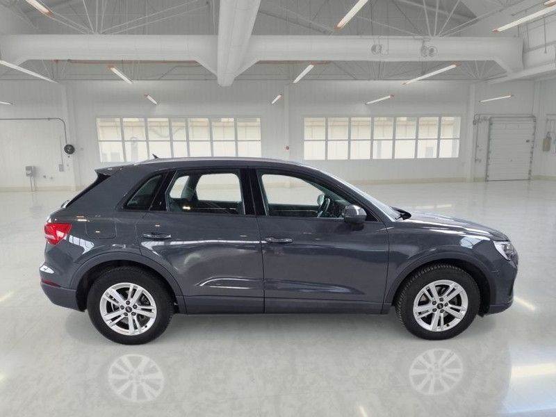 Audi AUDI Q3 35 TDI S TRONIC SUV imagem 3