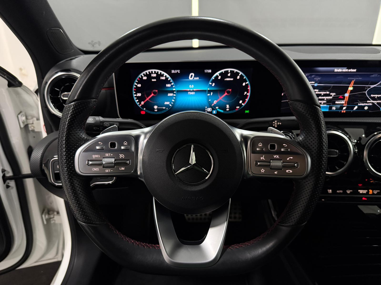 Mercedes-Benz A 180 7G AMG-LINE*WIDESCREEN*KAMERA*LED*SPUR*