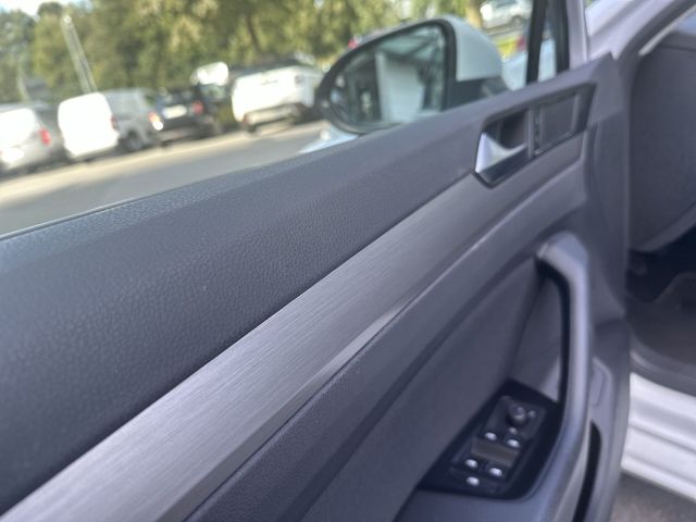 Passat Variant 2.0 TDI Business-Prem. Navi AHK R