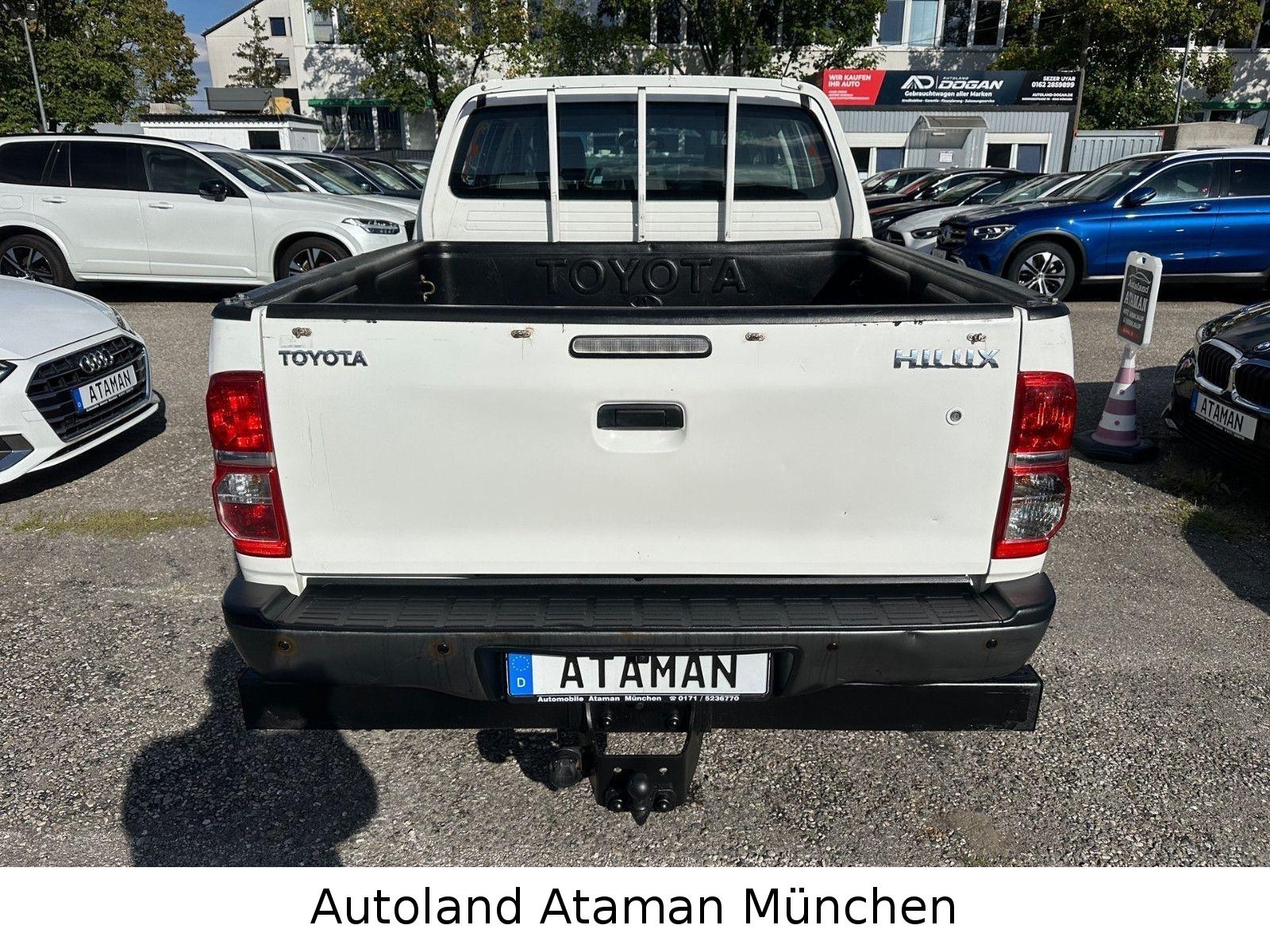 Toyota Hilux Double Cabine 2.5D 144ch - 2 ème main - Carnet entretien - Attelage - Bluetooth