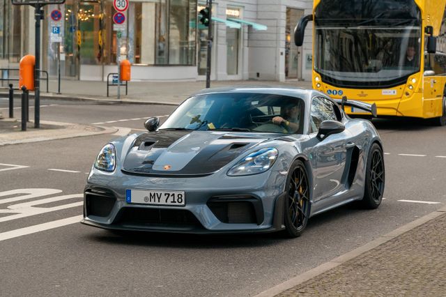 Porsche CAYMAN GT4RS  MY24/WEISSACH/PCCB/LIFT/90L/STRIPE